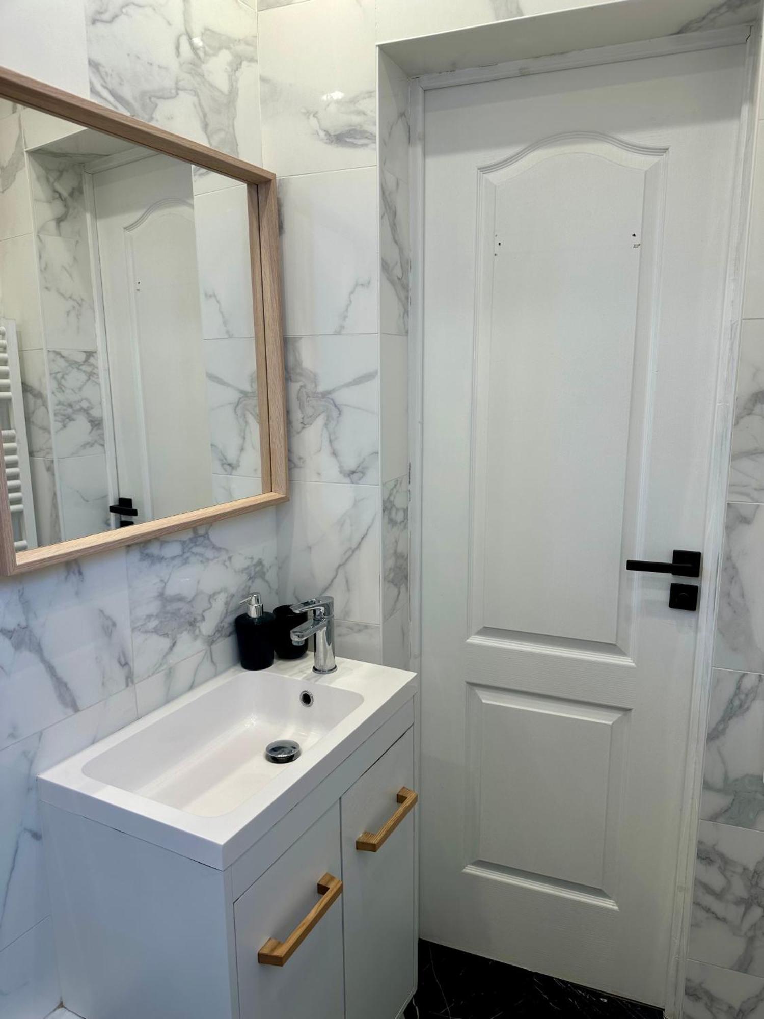 Moderne Et Lumineux Apartamento Asnières Exterior foto